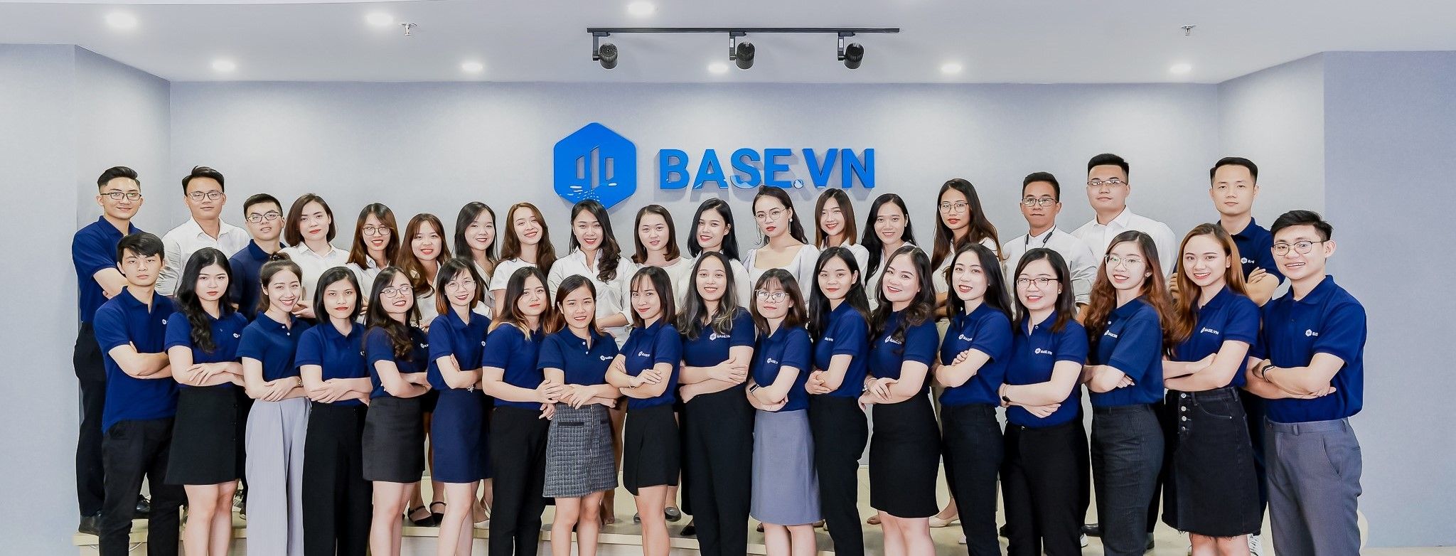 [HN] Software Engineer (Full-stack,Junior) - Base inc