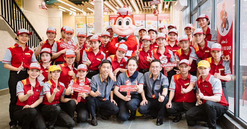 Môi Trường Làm Việc Hạnh Phúc Góp Phần Tạo Lên Thành Công Của Jollibee Việt Nam