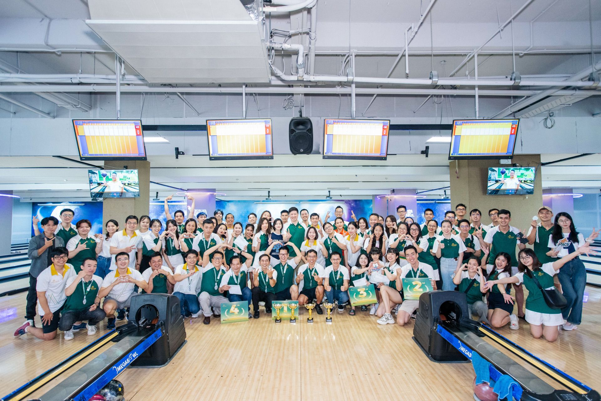 [HO CHI MINH] CUỘC ĐUA ĐẾN NGÔI VÔ ĐỊCH PHS BOWLING LEGEND 2024 