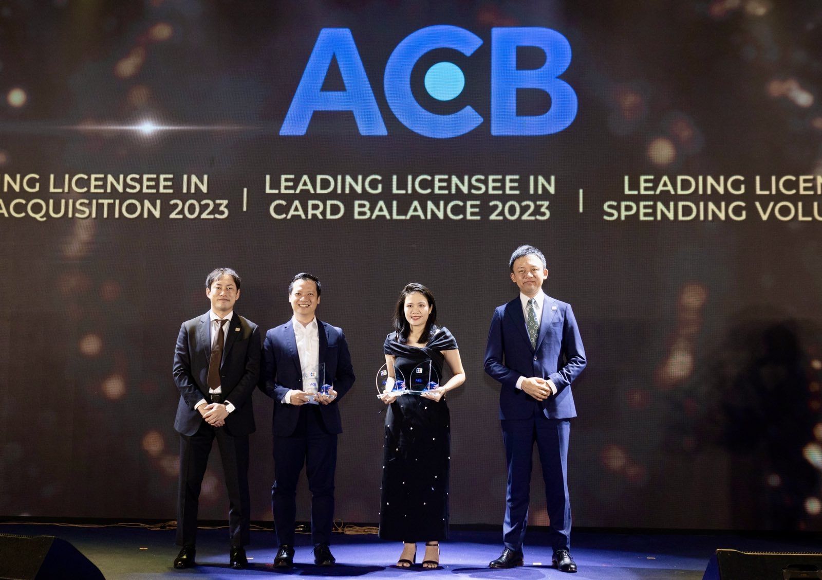 ACB nhận ba giải thưởng quốc tế