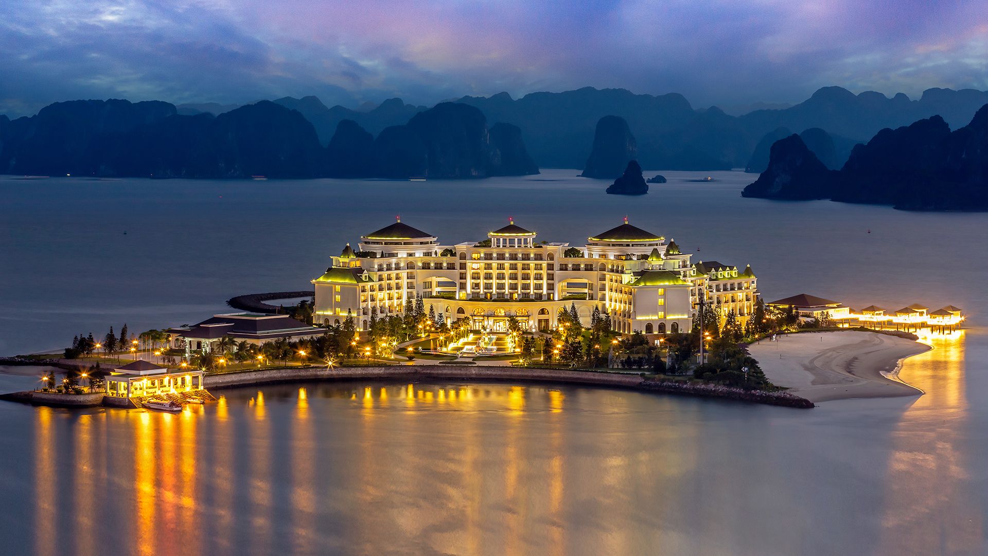 [Vinpearl Resort & Spa Hạ Long] Tổ Trưởng Cây Xanh