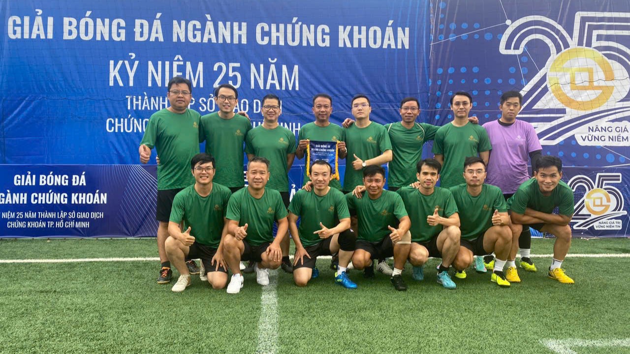 GIẢI BÓNG ĐÁ NAM NGÀNH CHỨNG KHOÁN TẠI SỞ GIAO DỊCH CHỨNG KHOÁN TP.HCM