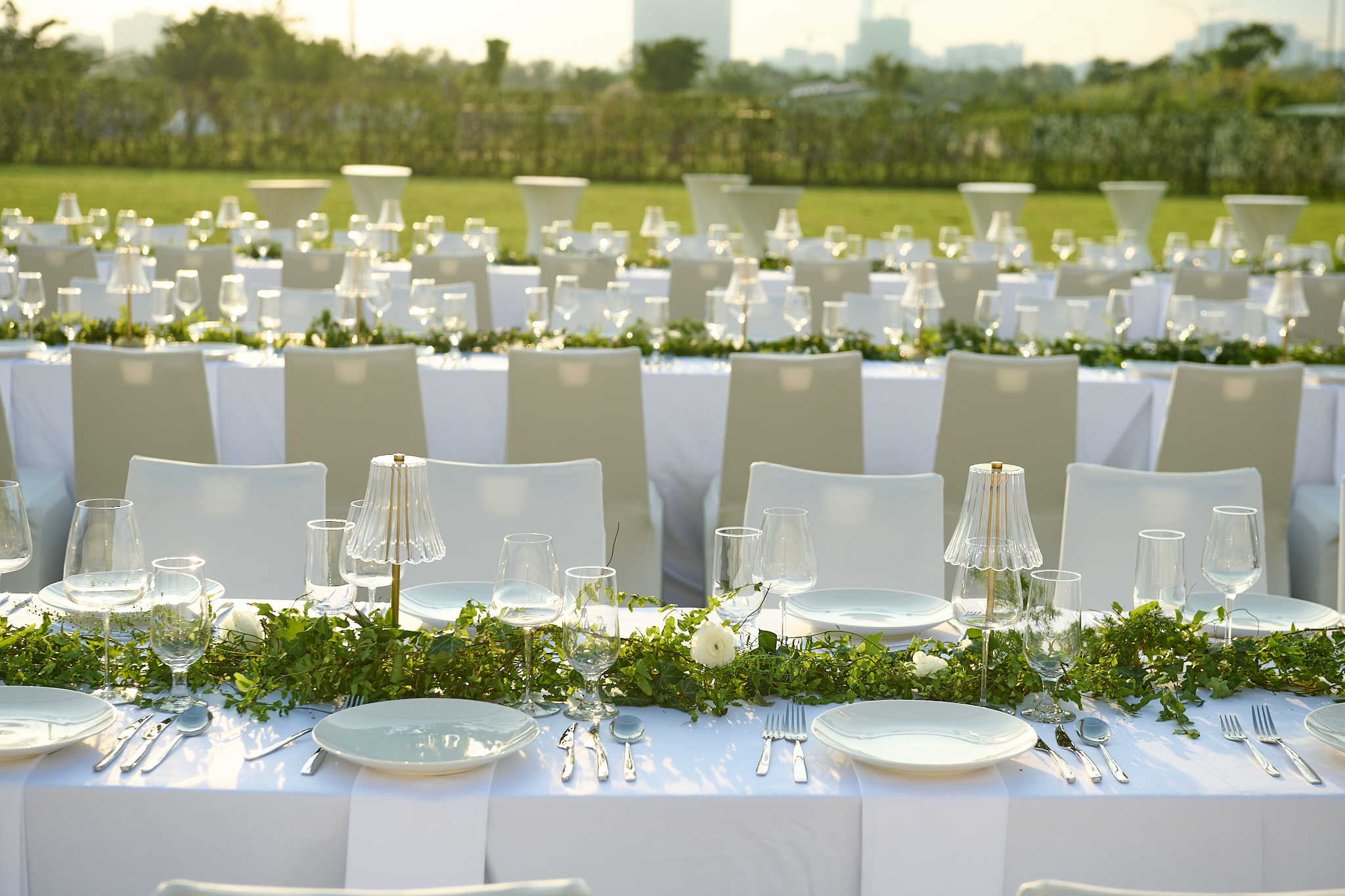 Nhân viên phục vụ tiệc - Banquet Attendant (Full-time/Part-time)