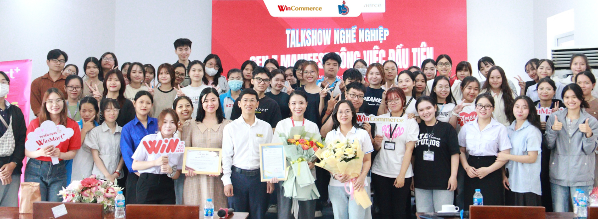 TALKSHOW “GEN Z MANIFEST”: WINCOMMERCE ĐỒNG HÀNH CÙNG SINH VIÊN ULSA2 CHINH PHỤC CÔNG VIỆC ĐẦU TIÊN