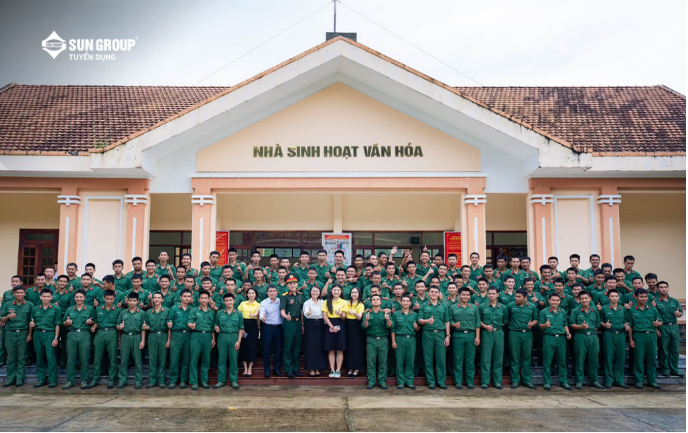 SUN GROUP ĐỒNG HÀNH ĐỊNH HƯỚNG NGHỀ NGHIỆP CHO GẦN 300 CHIẾN SĨ XUẤT NGŨ NĂM 2027